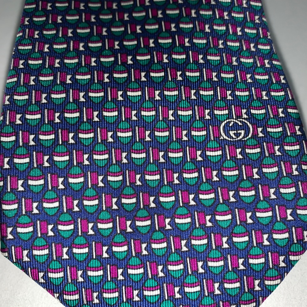 Gucci silk tie